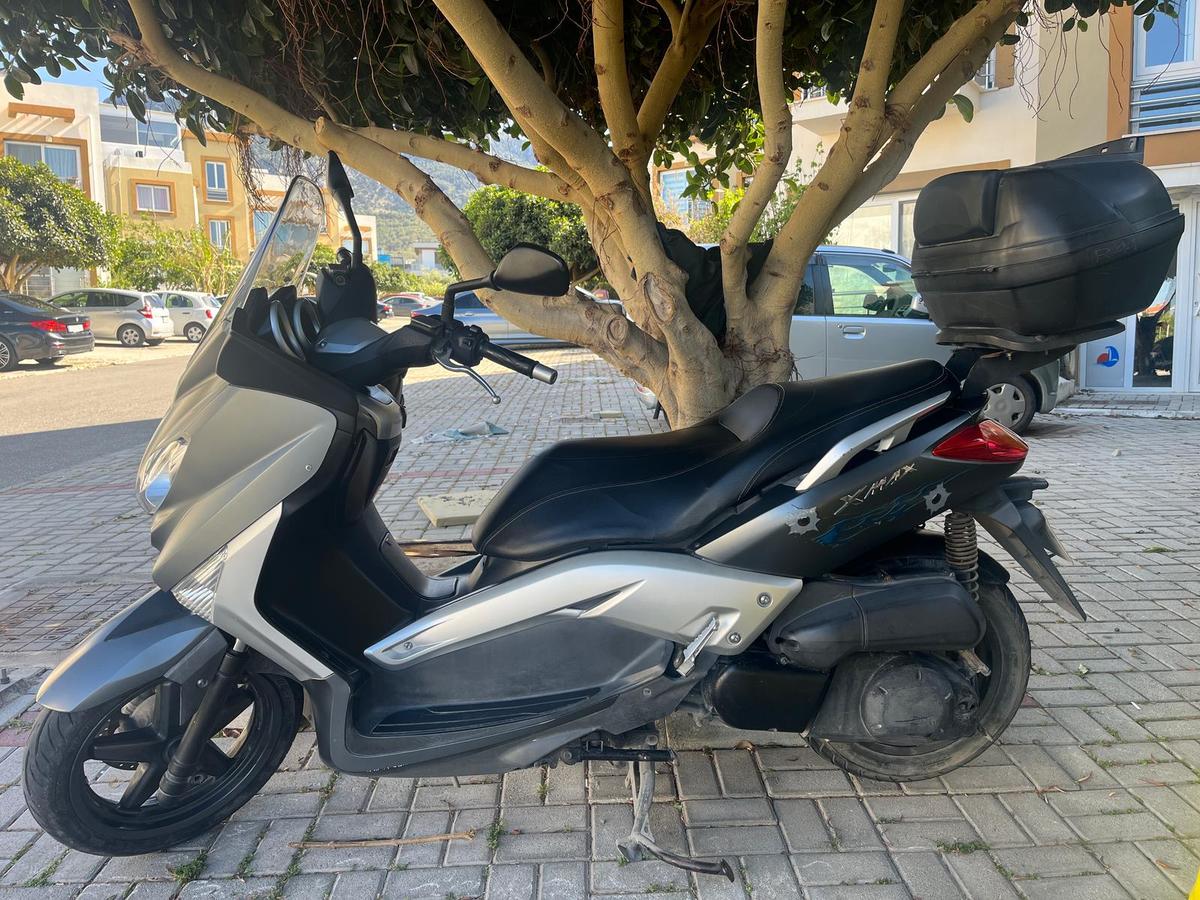 2013 Yamaha X-Max 250