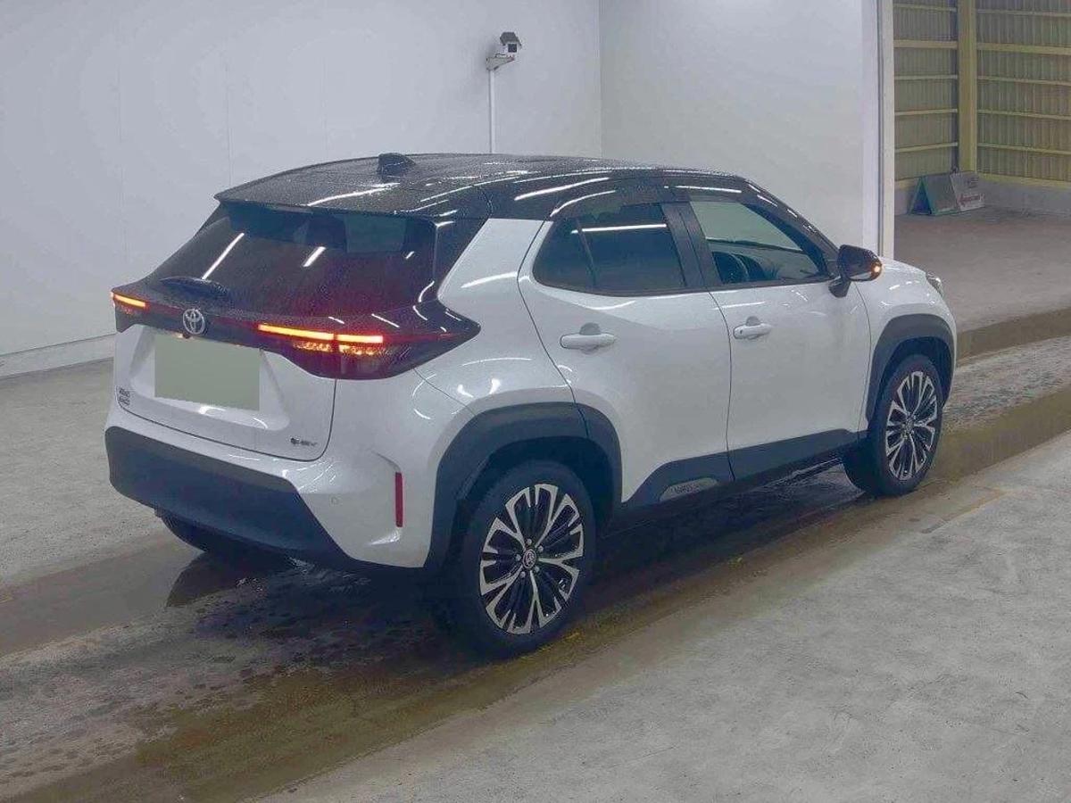 2025 Toyota Yaris Cross 2