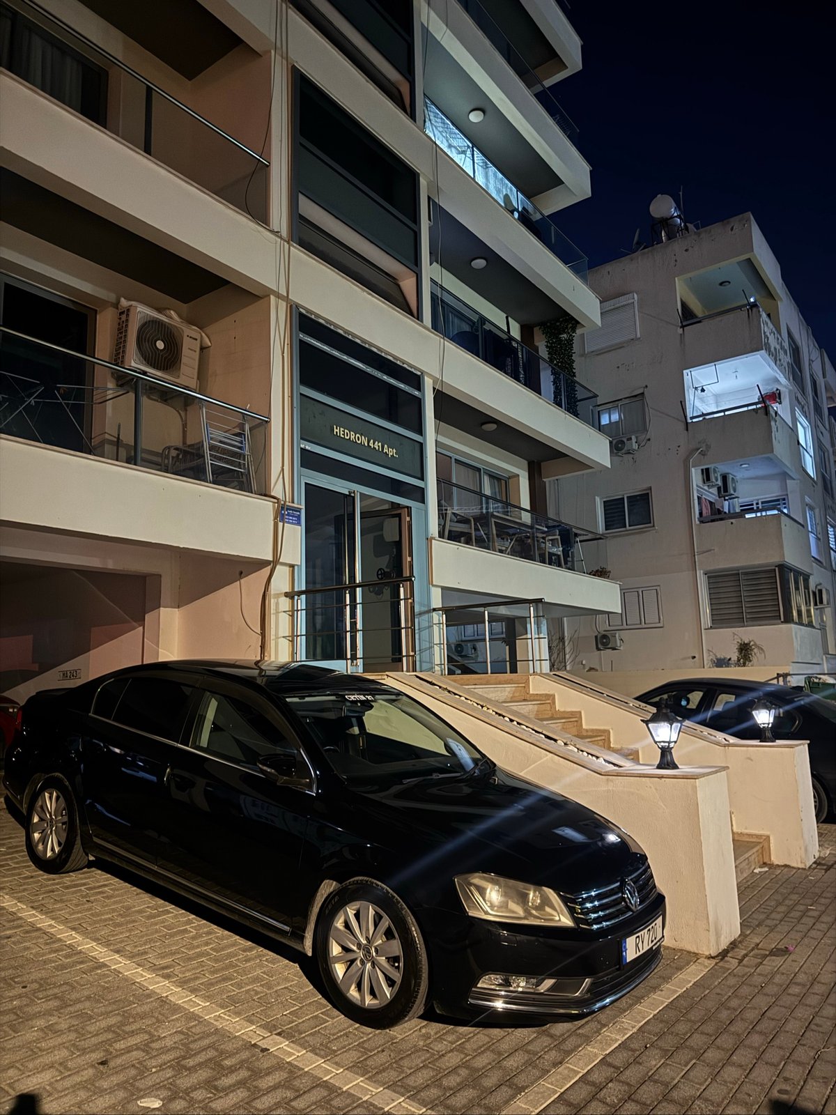 2013 Volkswagen Passat 2