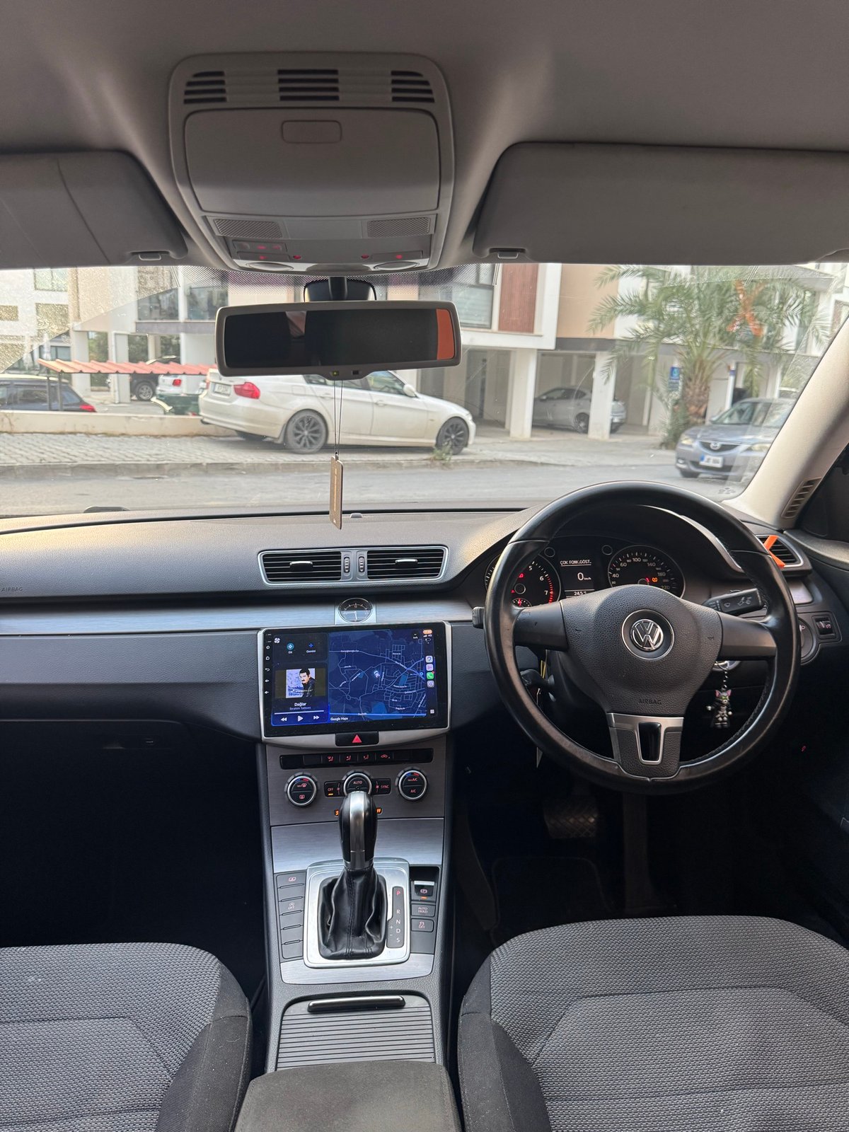 2013 Volkswagen Passat 8