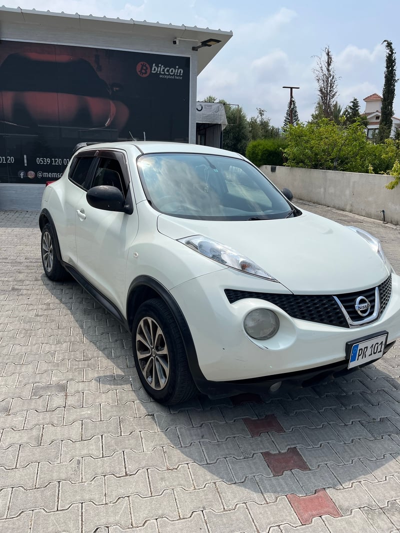 Nissan Juke — 2