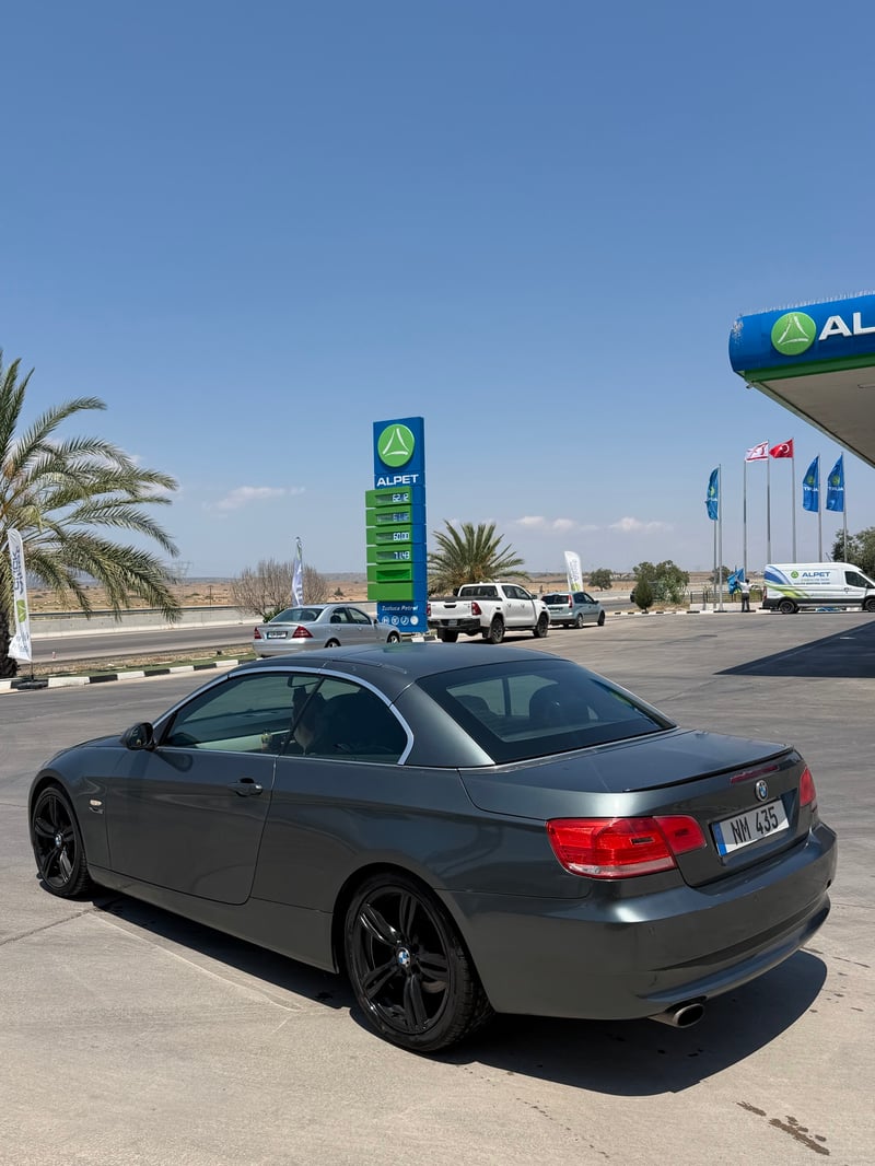 BMW 320i Cabrio — 5