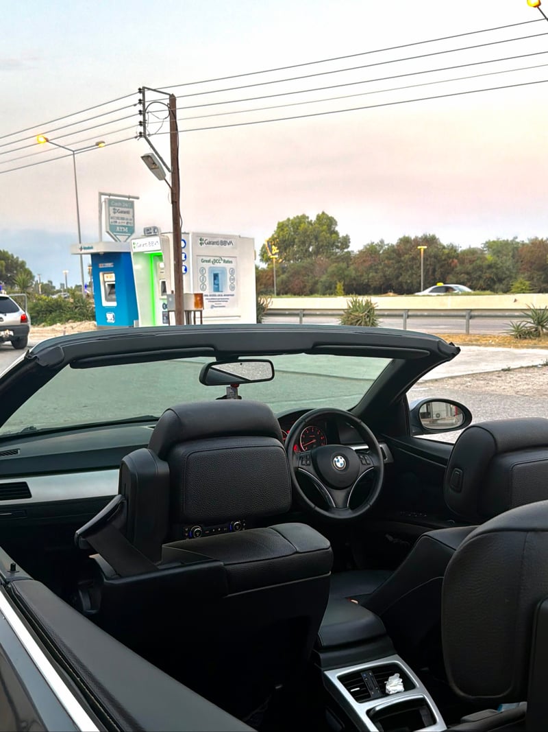 BMW 320i Cabrio — 7