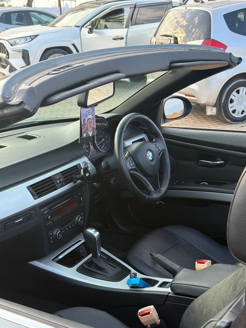 BMW 320i Cabrio — 9