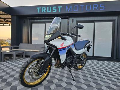 Honda Transalp 750 — 1