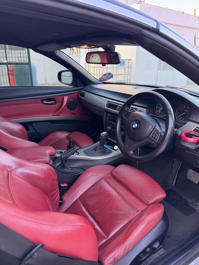 BMW 320i Cabrio — 7