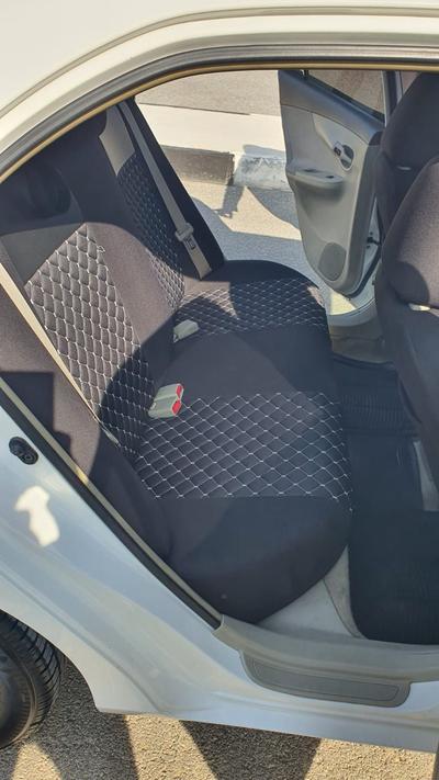 Toyota Corolla Axio — 4