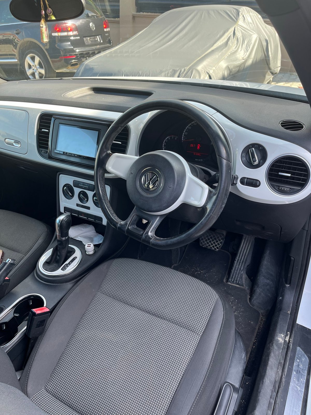 2016 Volkswagen Beetle 5
