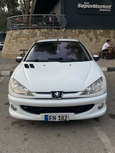 Peugeot 206 — 3
