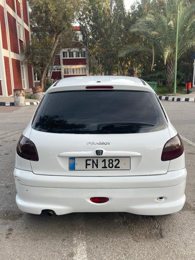 Peugeot 206 — 4