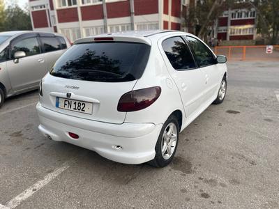 Peugeot 206 — 5