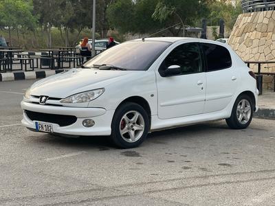 Peugeot 206 — 8