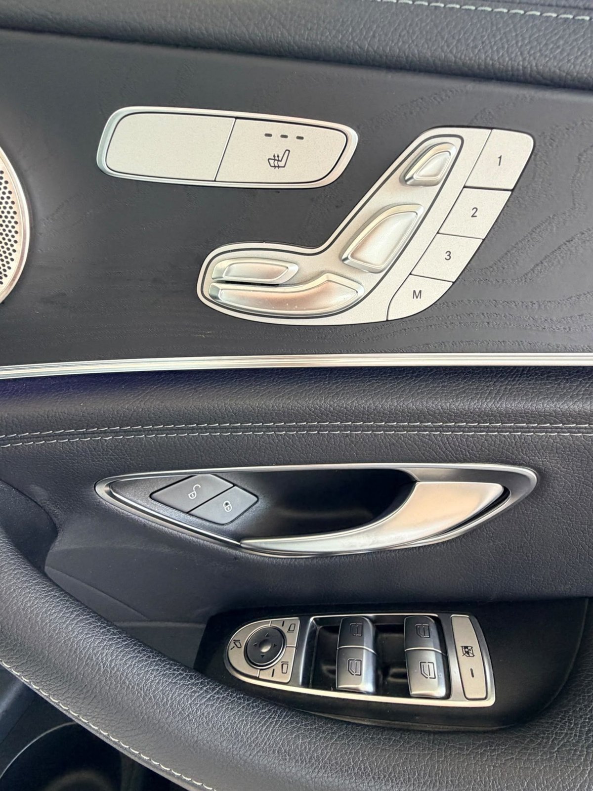 2022 Mercedes-Benz E 220d 7