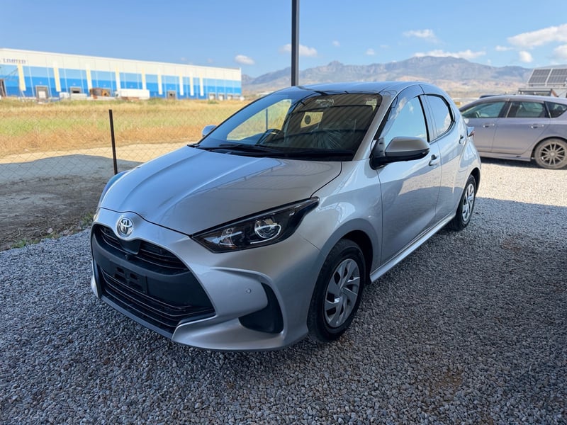 Toyota Yaris — 1