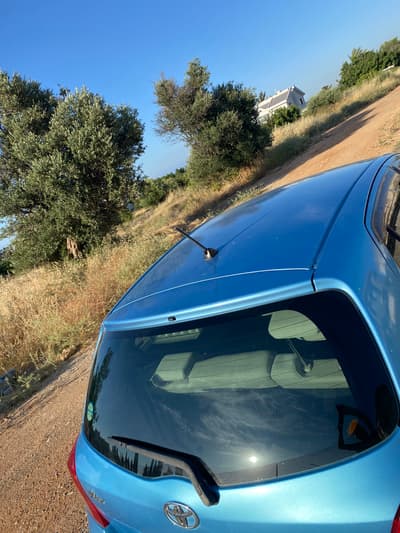 Toyota Vitz — 2