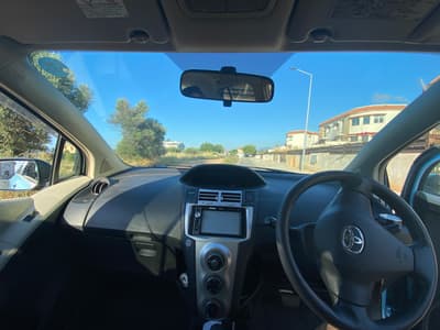 Toyota Vitz — 7