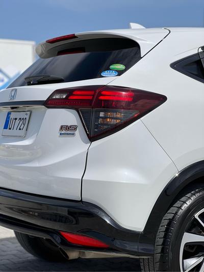 Honda Vezel — 8