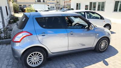 Suzuki Swift — 3