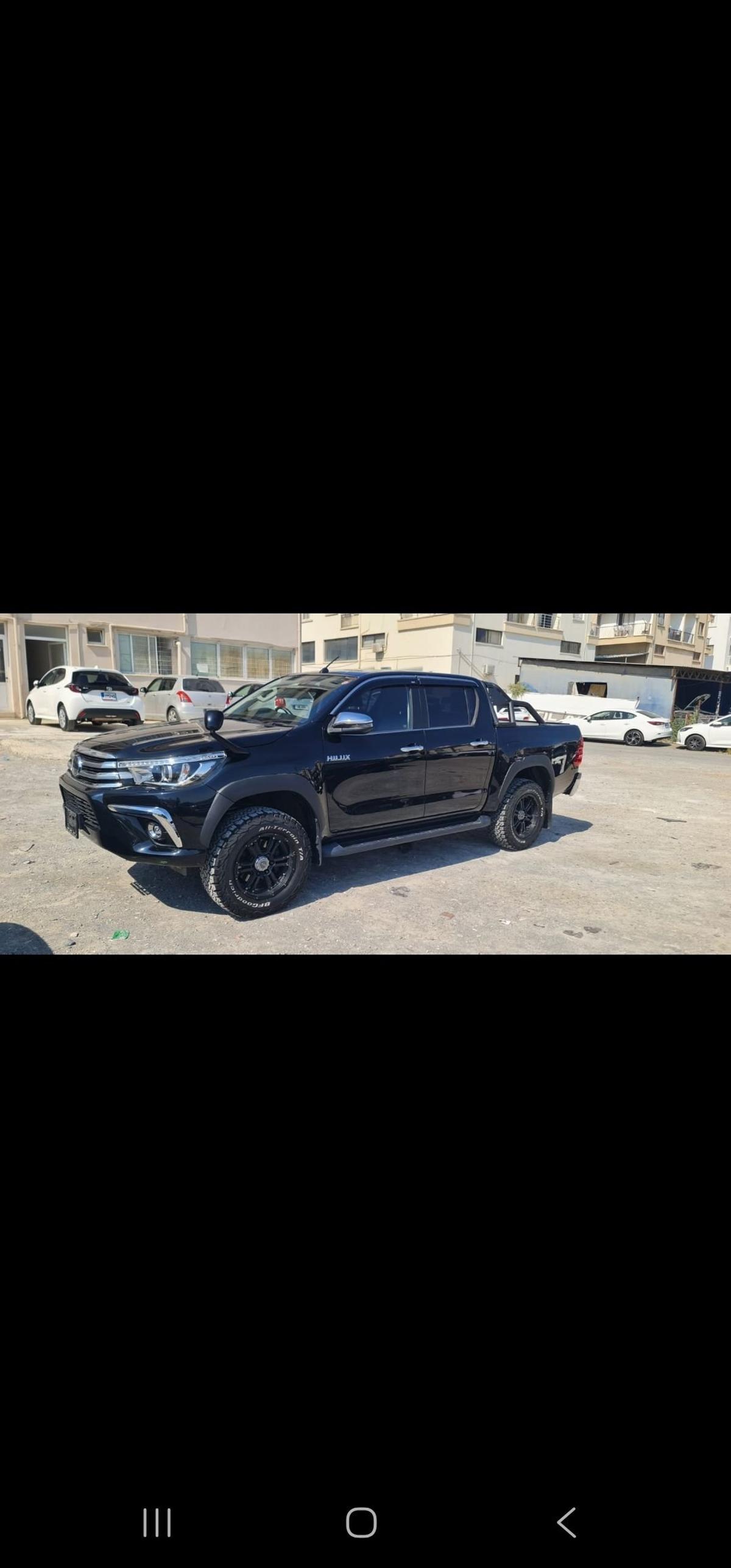 2018 Toyota Hilux 5