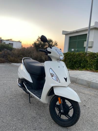 TVS Jupiter — 2