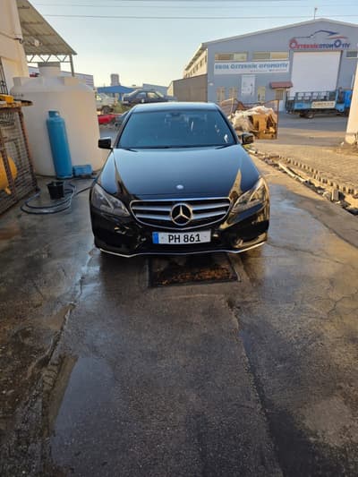 Mercedes-Benz E 220 — 2