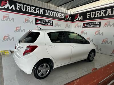 Toyota Vitz — 4