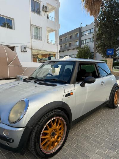 Mini Cooper — 9