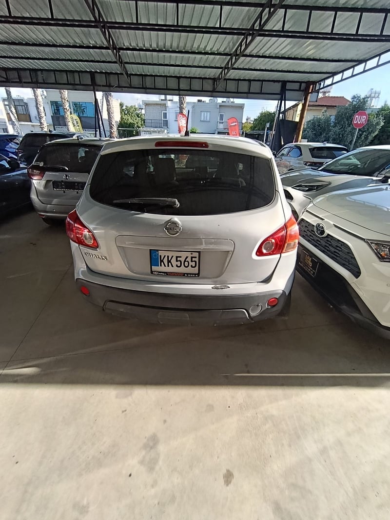 Nissan Dualis — 4