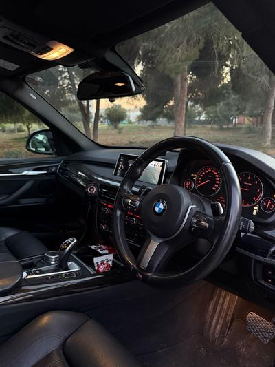BMW X5 — 8