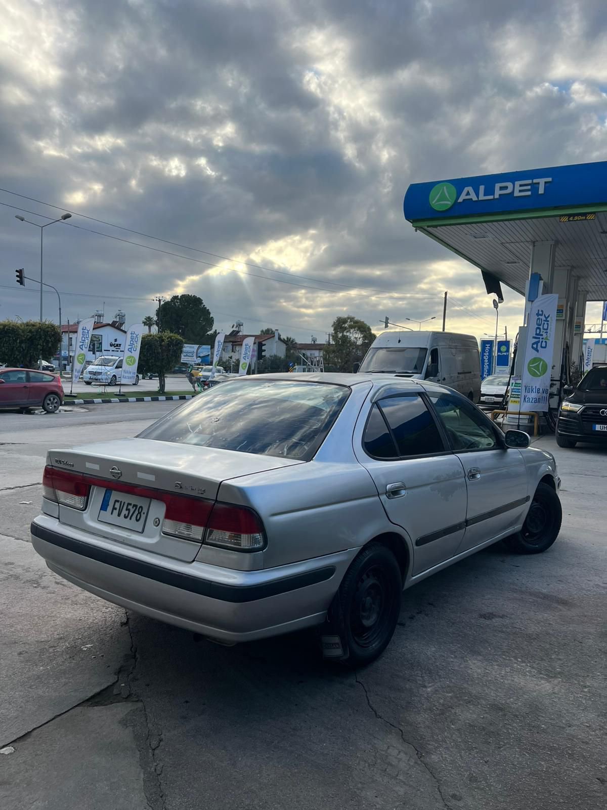 2001 Nissan Sunny Benzin Otomatik Lefkoşa İlan görseli - GalerimPlus