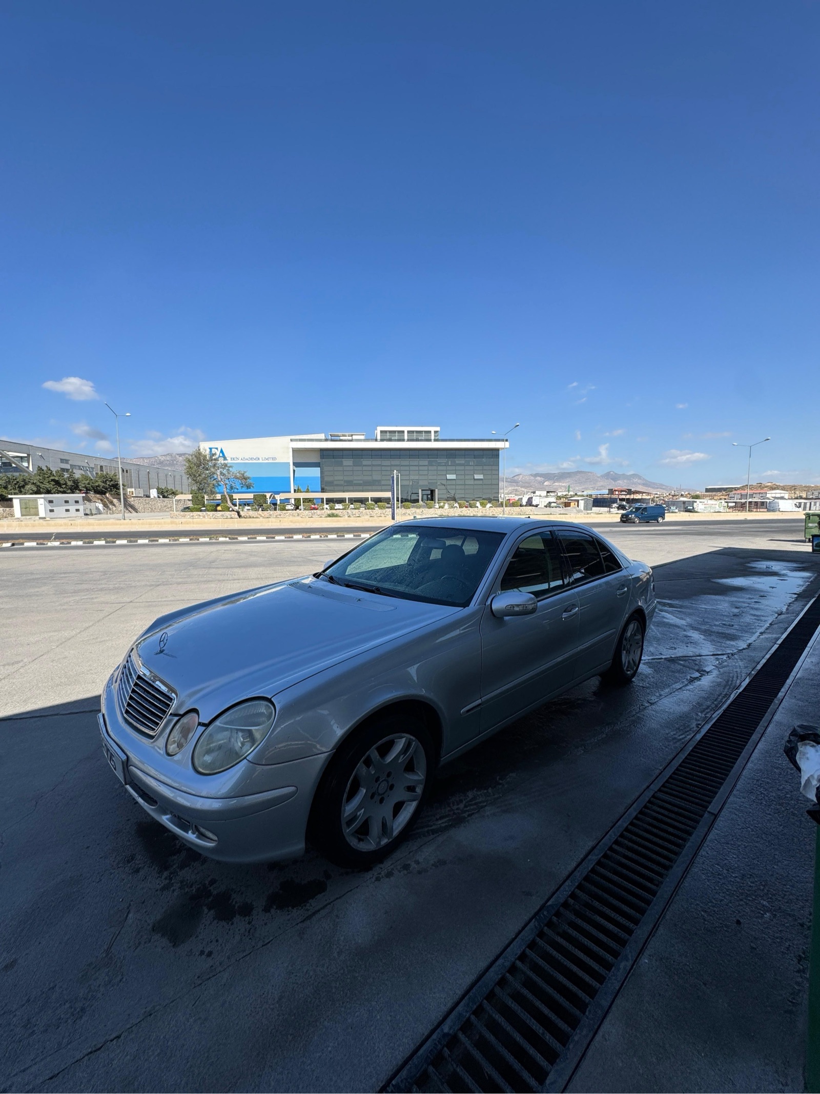 Mercedes-Benz E 220 2004 Satılık İkinci El - Thumbnail 4