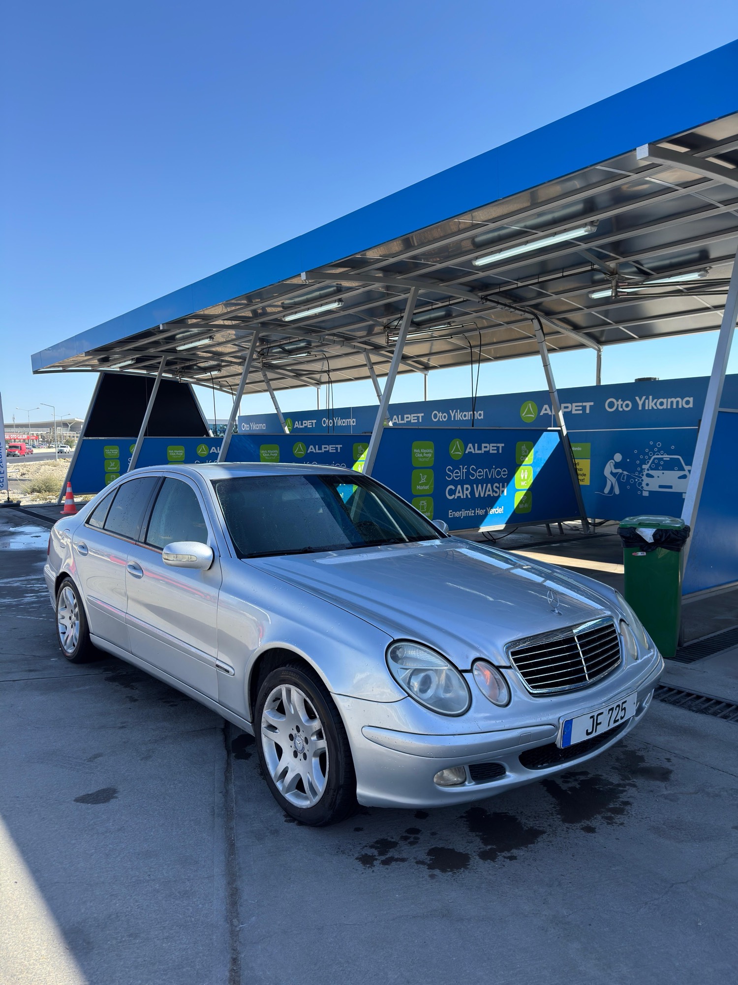 2004 Mercedes-Benz E 220 Dizel Otomatik Lefkoşa İlan görseli - GalerimPlus