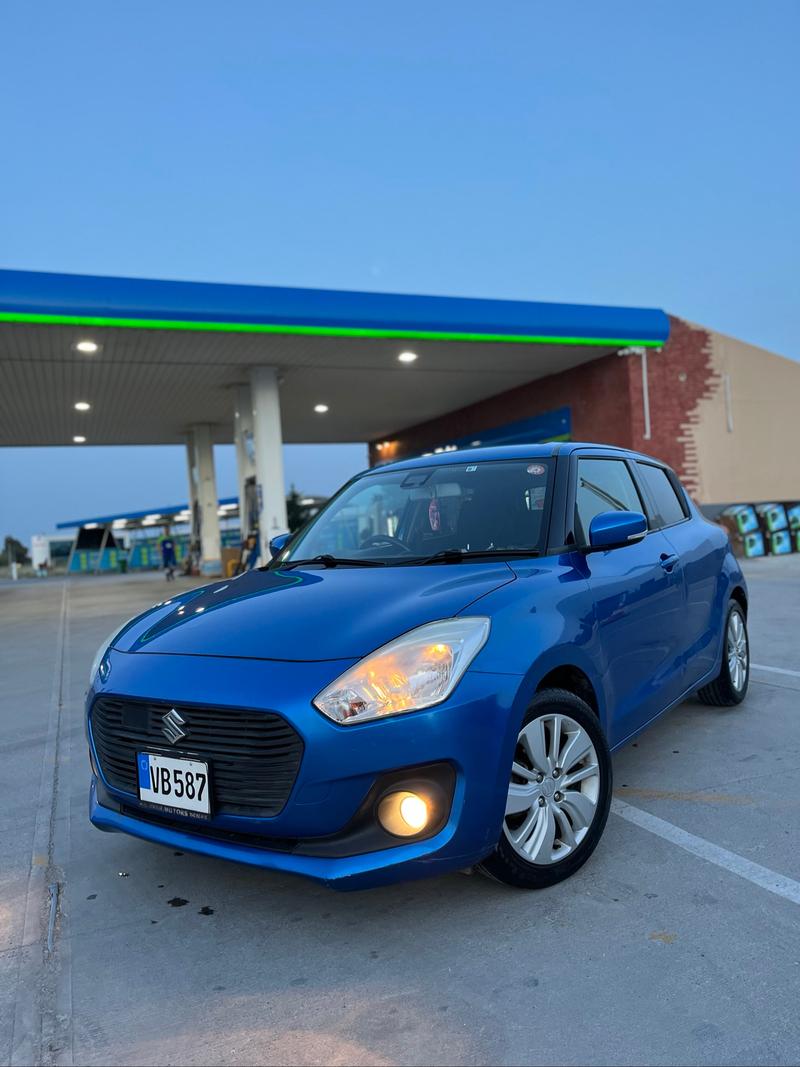 Suzuki Swift — 1/7