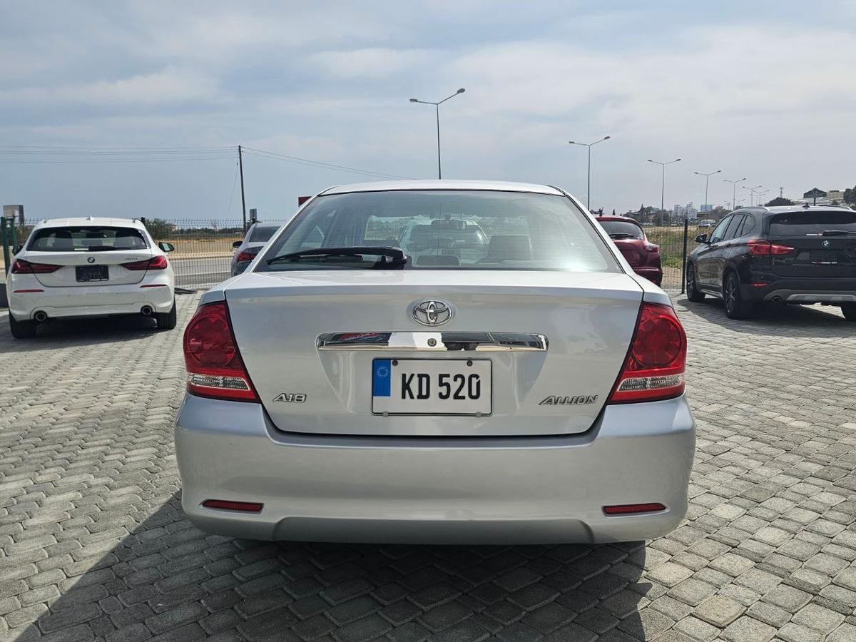 2005 Toyota Allion 3