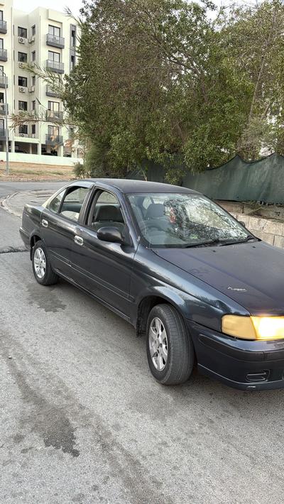 Nissan Sunny — 2