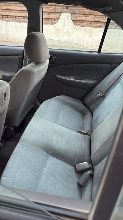 Nissan Sunny — 6