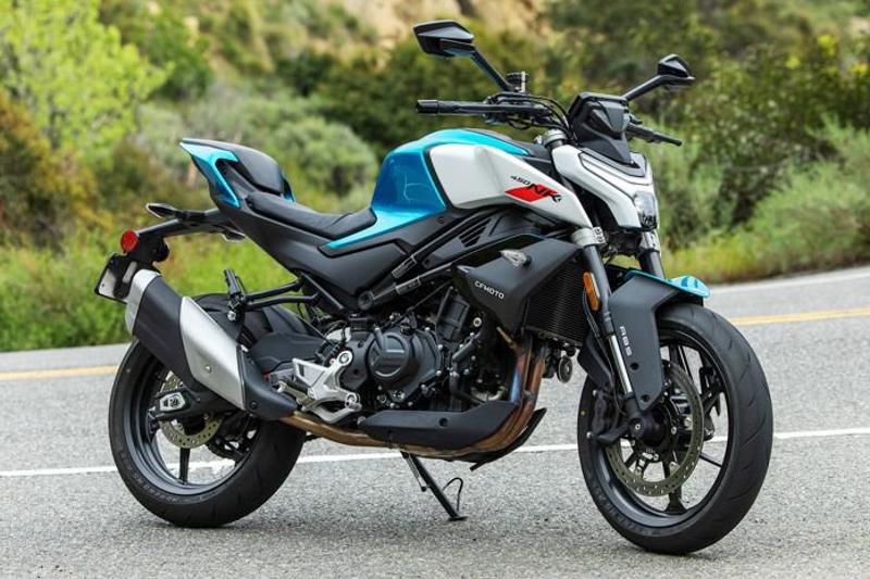 CFmoto 450NK — 1/3