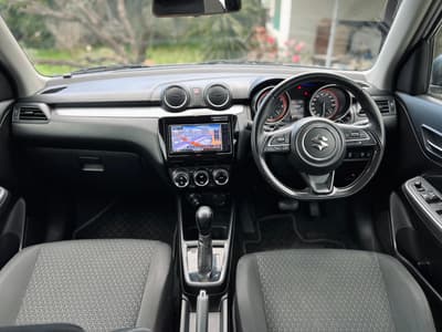 Suzuki Swift — 3