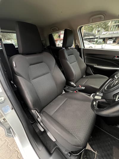 Suzuki Swift — 6