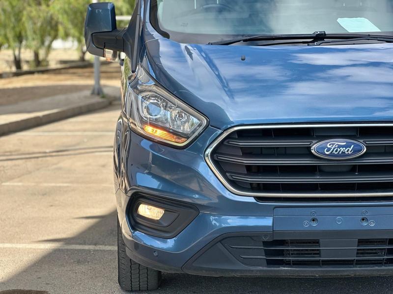 Ford Transit — 1/10