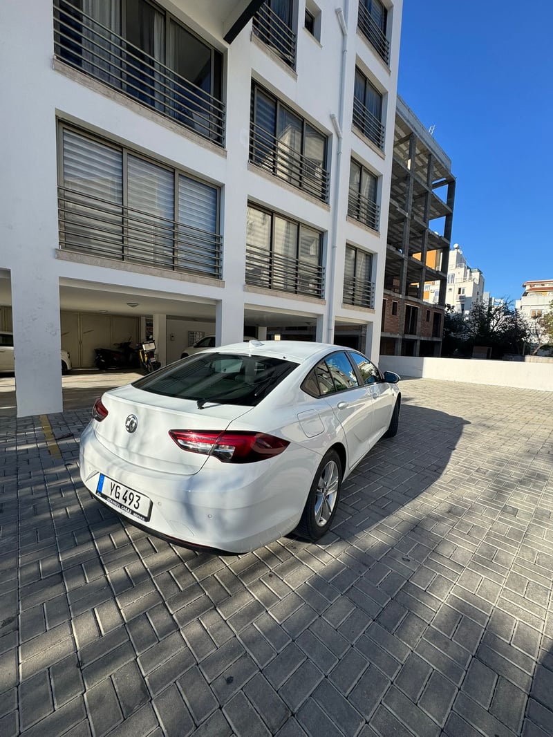 Opel Insignia — 1