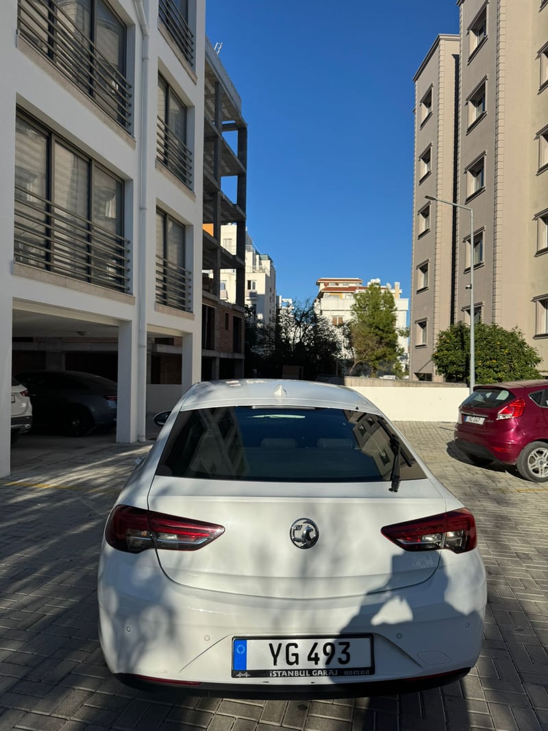 Opel Insignia — 2