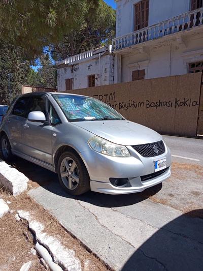 Suzuki SX4 — 1