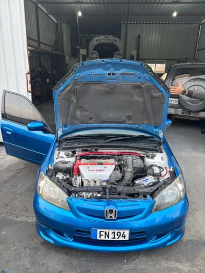 Honda Civic — 4