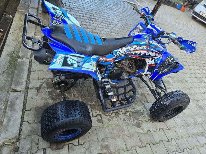 Yamaha YFZ 450R — 1/10