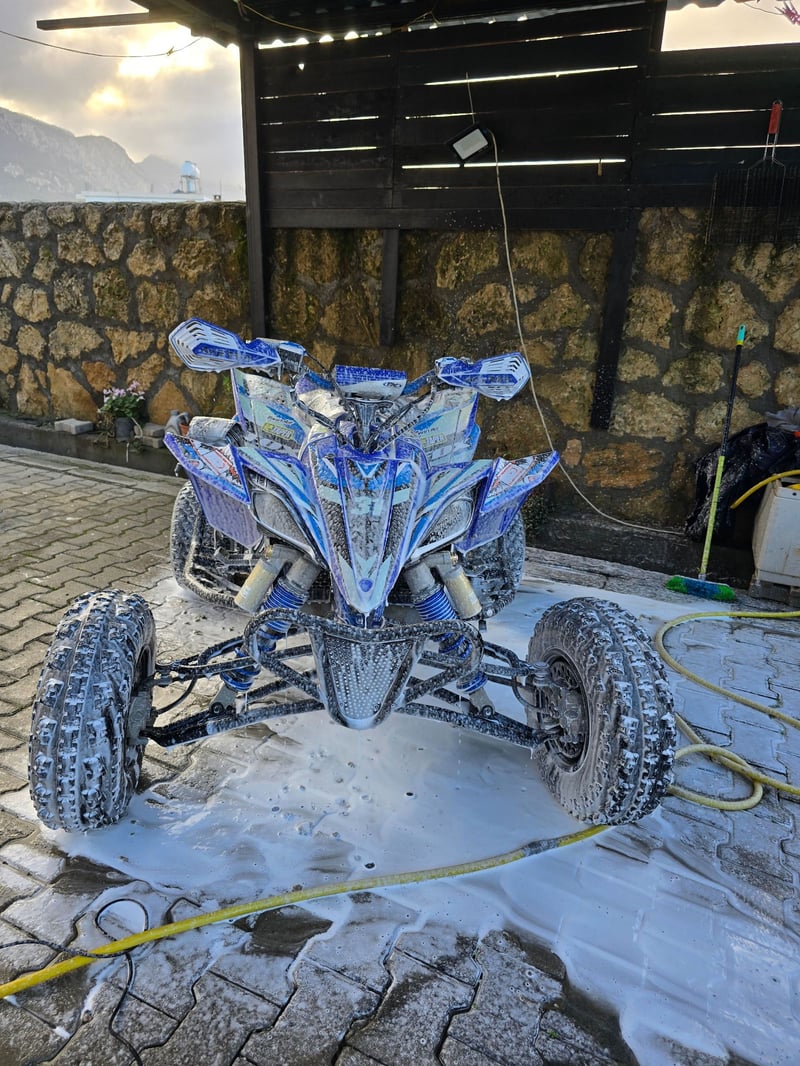 Yamaha YFZ 450R — 3