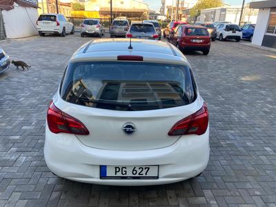 Opel Corsa — 4