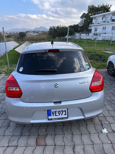 Suzuki Swift — 1