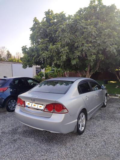 Honda Civic — 2