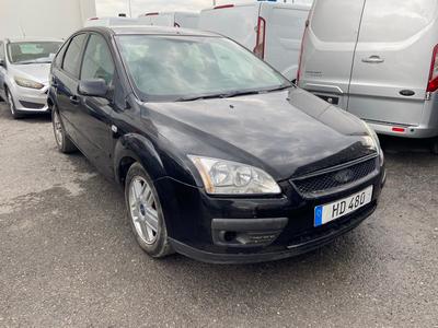 Ford Focus — 5
